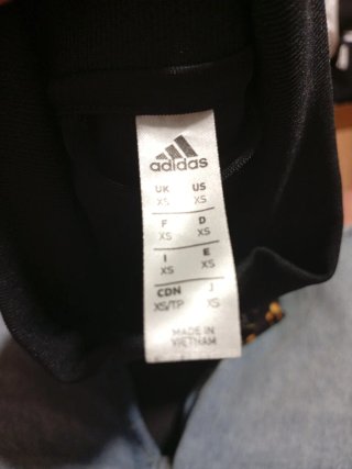 Chándal Real Madrid Adidas Negro/Dorado Talla XS