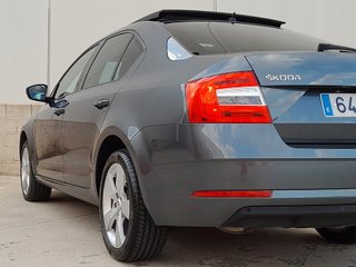 Skoda Octavia 2.0 TDI 150CV DSG STYLE  62.000km