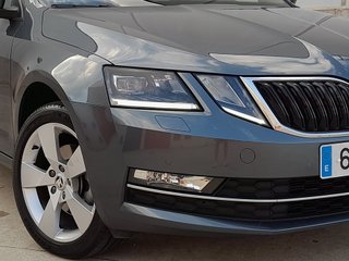Skoda Octavia 2.0 TDI 150CV DSG STYLE  62.000km