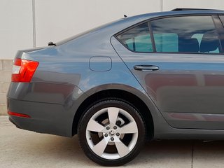 Skoda Octavia 2.0 TDI 150CV DSG STYLE  62.000km