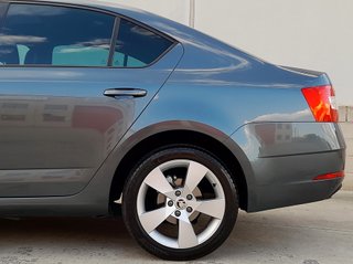 Skoda Octavia 2.0 TDI 150CV DSG STYLE  62.000km