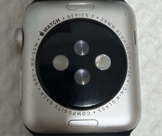 Apple Watch Series 3 Plata 97% salud de bateria