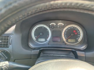 Volkswagen Golf IV 1.9 TDI 130 CV 6 velocidades