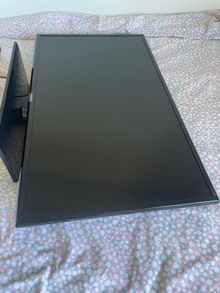 Televisor Samsung 40 (101 cm) con mando