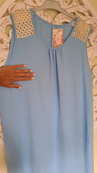 Vestido azul con detalles de encaje L