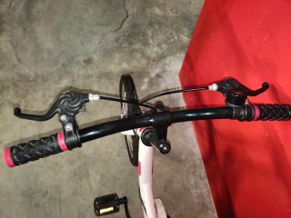 Bicicleta infantil B-PRO 16 blanca