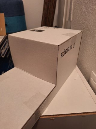 Lámpara de escritorio RÖDFLIK verde