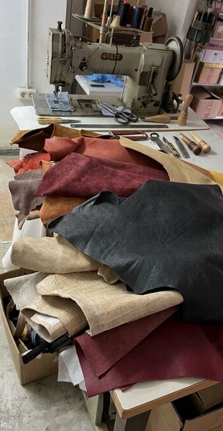 Bolso de mujer cuero y ante.