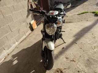 Yamaha FZ6 N2 Naked Blanca y Negra