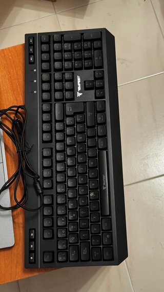 Teclado Gaming Tempest K9 Nebula Fury RGB