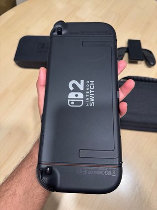 Nintendo Switch + Mario Kart 8 Deluxe