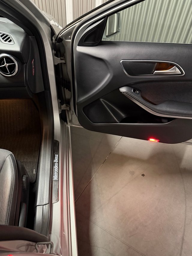 Mercedes-Benz Clase A180d