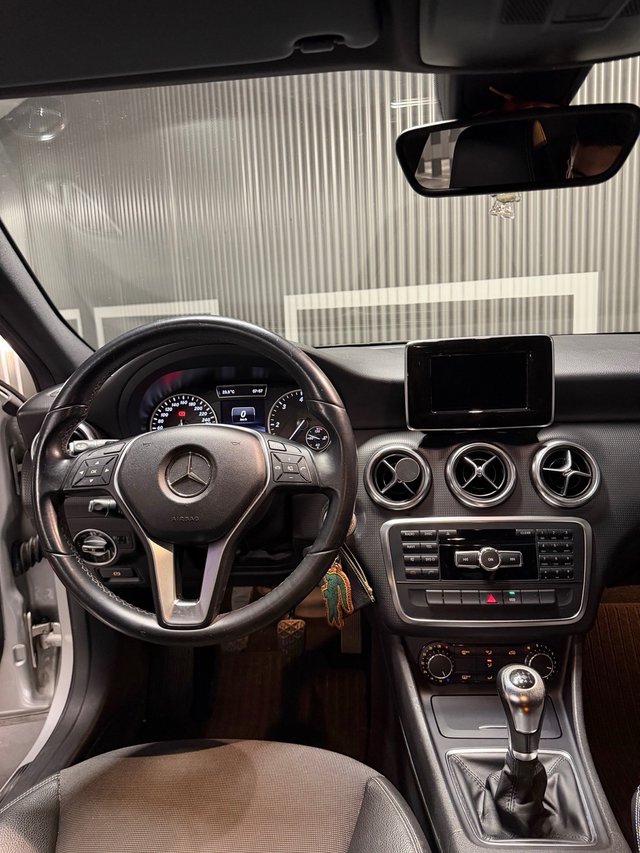 Mercedes-Benz Clase A180d
