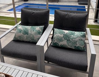Conjunto jardín: sofá, 2 sillones y mesa