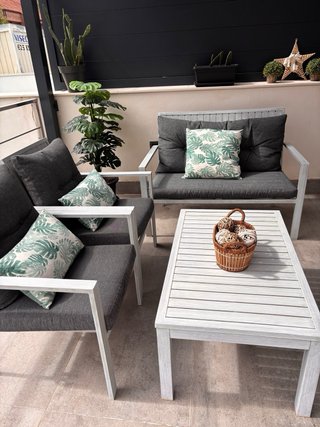 Conjunto jardín: sofá, 2 sillones y mesa