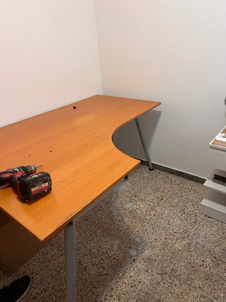 Escritorio amplio