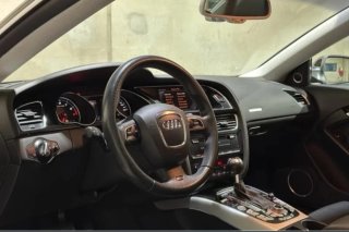 Audi RS5 2011