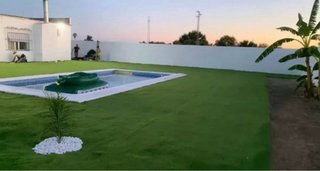 Instalador de césped artificial