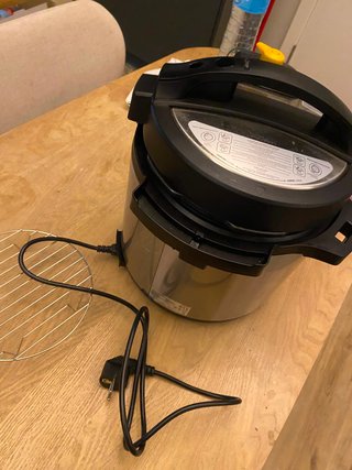 Olla a presión eléctrica NEWLUX
