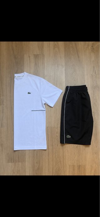 Conjunto Lacoste Camiseta y Pantalón Corto