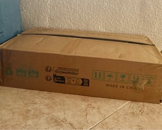 Mueble de baño blanco nuevo en caja