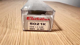 Electrotren 5021K Coche 1a clase RENFE AA-5097 H0