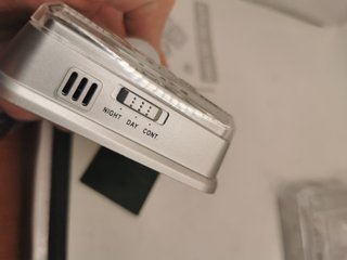 2 Luci LED con Sensore di Movimento PIR Nuove
