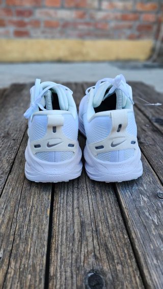 Nike Vomero plus Zoom X