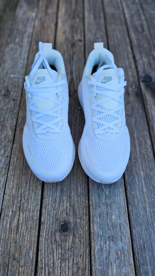 Nike Vomero plus Zoom X