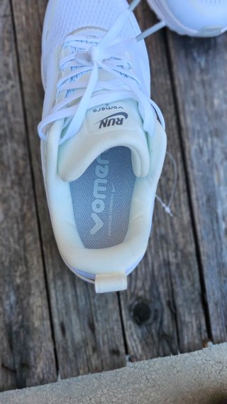 Nike Vomero plus Zoom X