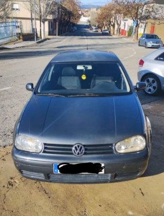 Volkswagen Golf 2003