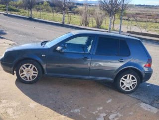 Volkswagen Golf 2003