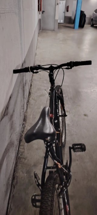 Bicicleta BTWIN Negra