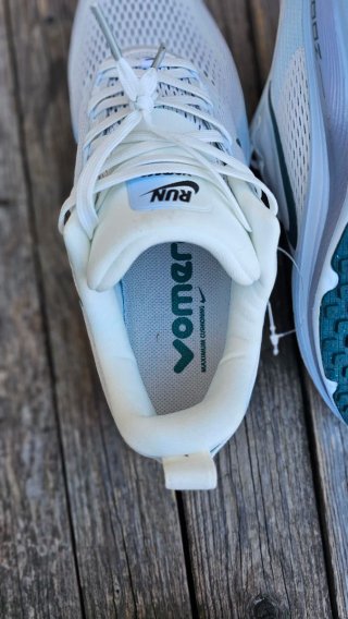 Nike vomero plus