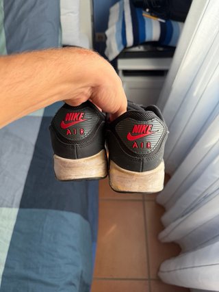 Sneakers Nike Air Max Nere e Rosse