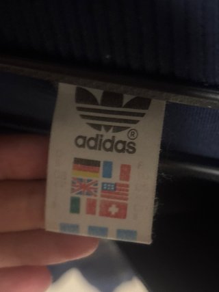 Felpa Adidas Blu con Righe Bianche