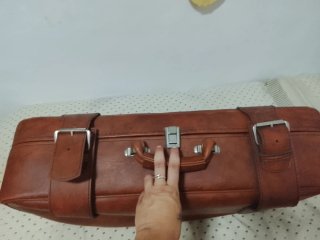Maleta de cuero marrón vintage. Nose la marca