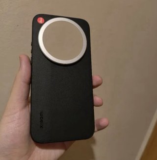 Xiaomi 17 Ultra Leica Edition. 16+512GB