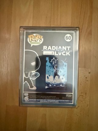 Funko Pop! Radiant Black #60 Edición Limitada