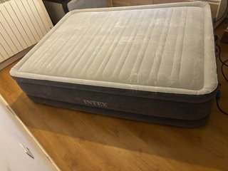 Colchón Hinchable Doble Intex (9)