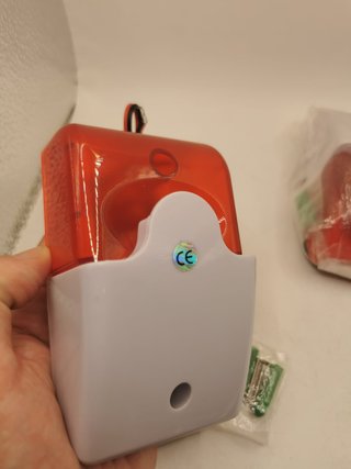 2 Sirenas Alarma 12V Nuevas + Soporte