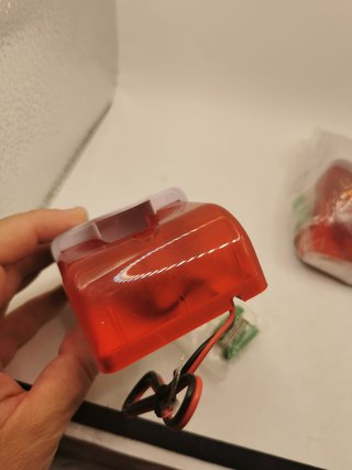 2 Sirenas Alarma 12V Nuevas + Soporte