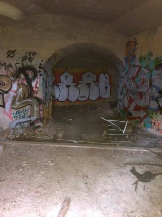 CASA PINTORESCA Y FAMILIAR JUGAR LOS NIÑOS