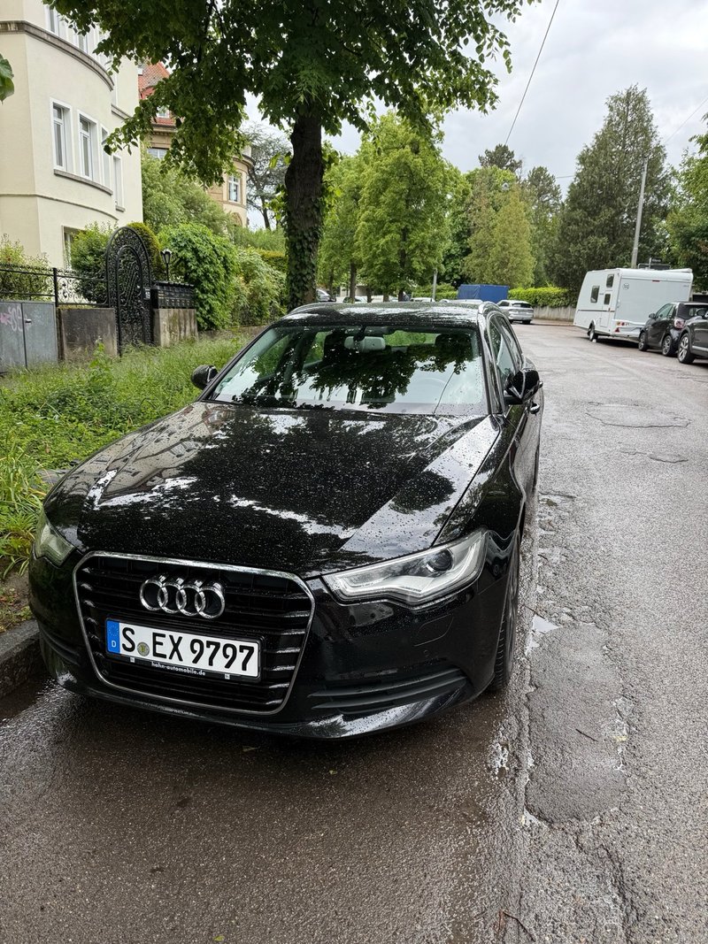 Audi A6 Avant 2012 - foto 1