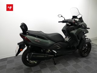 YAMAHA TRICITY 300 2022 5044 kms.