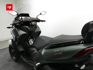 YAMAHA TRICITY 300 2022 5044 kms.