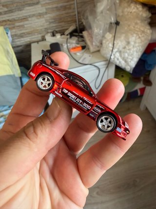 Mini GT Toyota Supra GT-300 Rojo