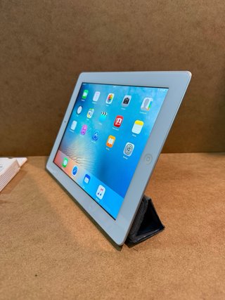 iPad 3ª Gen 64GB Wi-Fi + 4G (A1430) + Accesorios