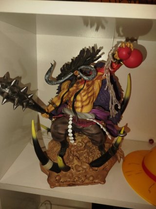 Figura Kaido One Piece + sombrero lámpara de luffy