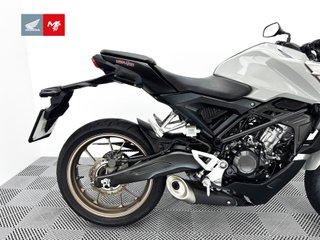 HONDA CB 125 R 2023 11020 kms.